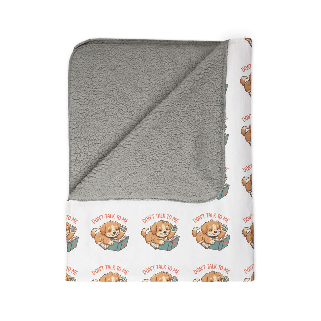 Cozy reader fleece throw blanket – 100% polyester soft pile, for book lovers